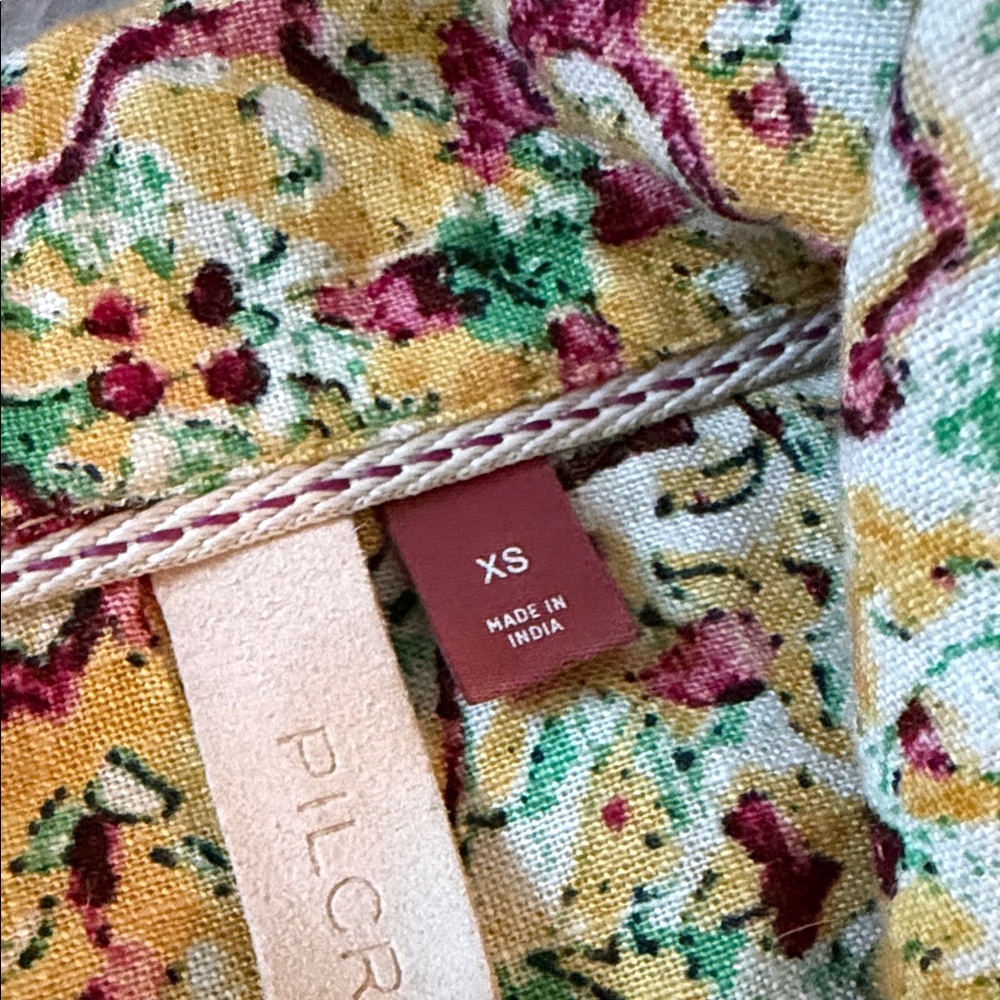 Anthropology Pilcro Pin tuck peasant Colorful Floral Blouse Top XS - Picture 2 of 6